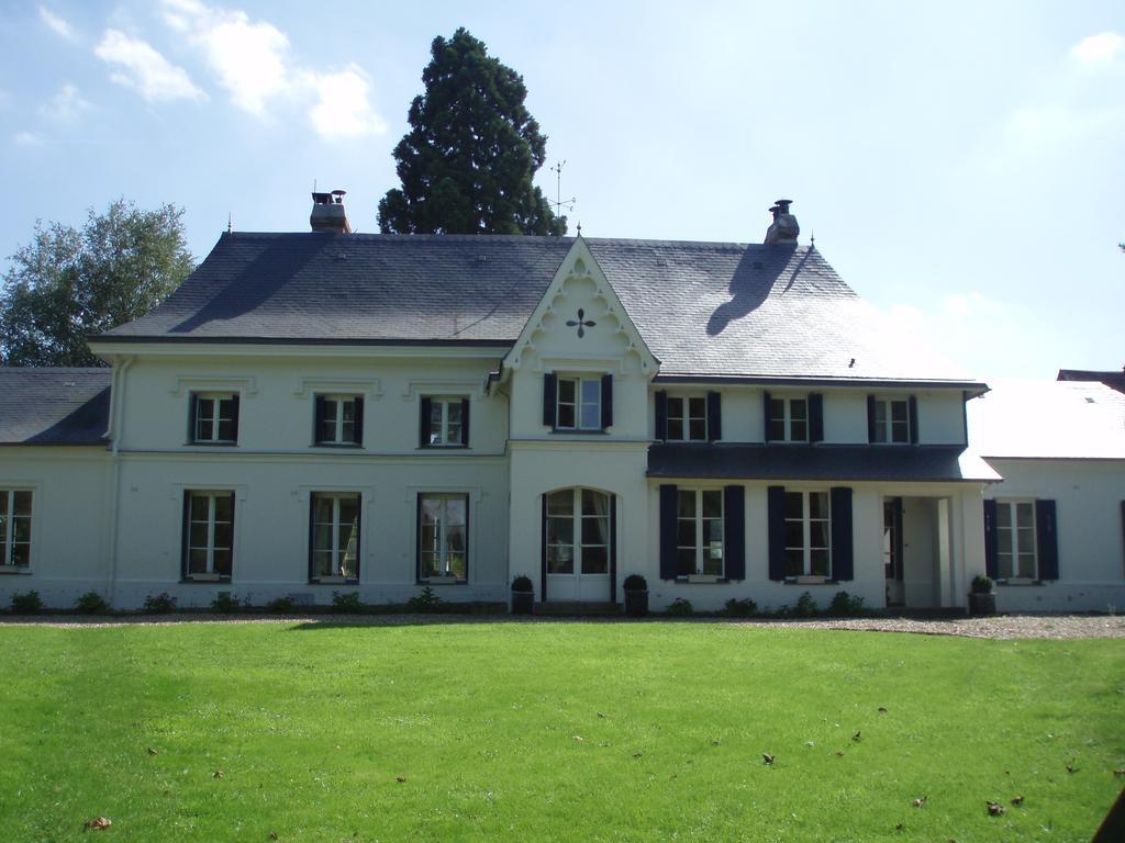 לינה וארוחת בוקר Isneauville Manoir De L'As De Trefle חדר תמונה