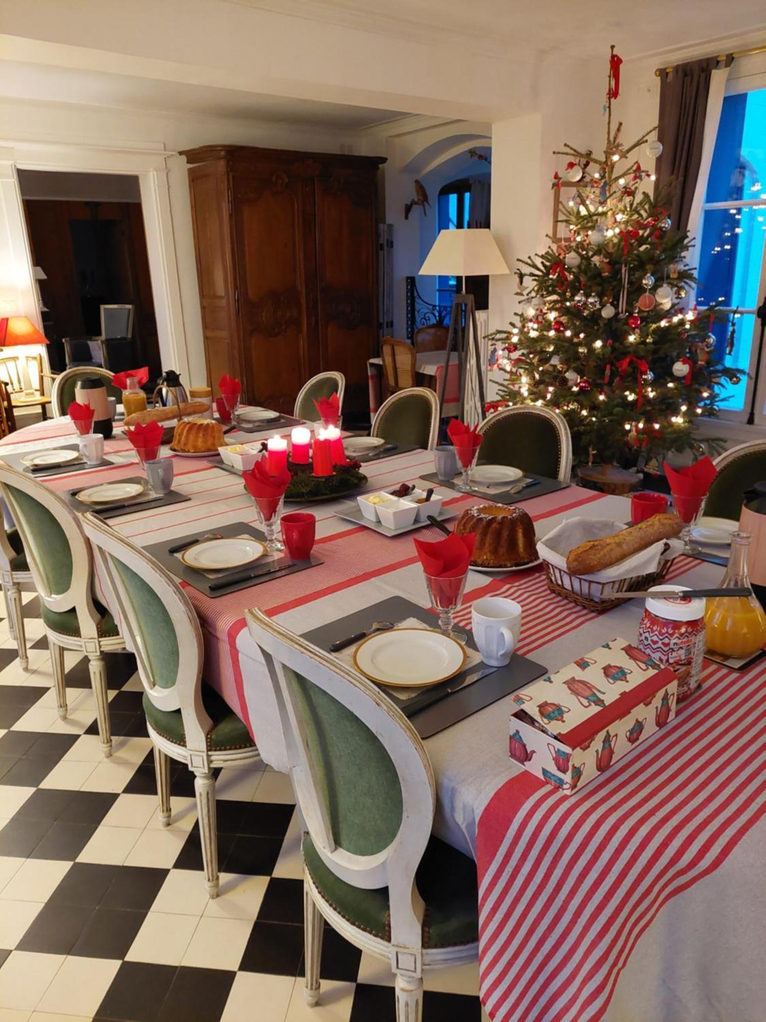 לינה וארוחת בוקר Isneauville Manoir De L'As De Trefle מראה חיצוני תמונה