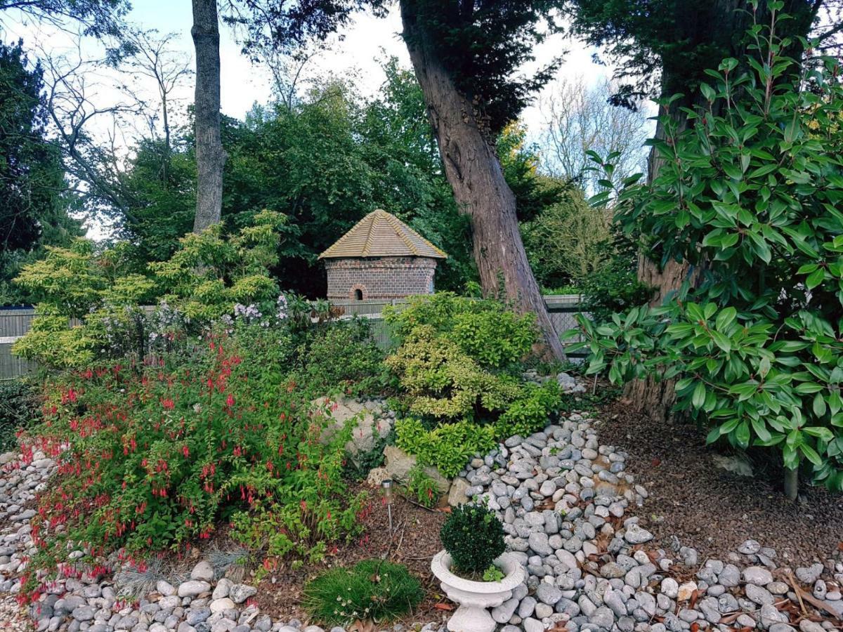 לינה וארוחת בוקר Isneauville Manoir De L'As De Trefle מראה חיצוני תמונה