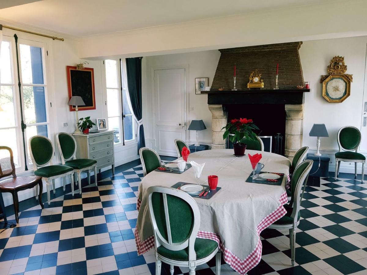 לינה וארוחת בוקר Isneauville Manoir De L'As De Trefle מראה חיצוני תמונה
